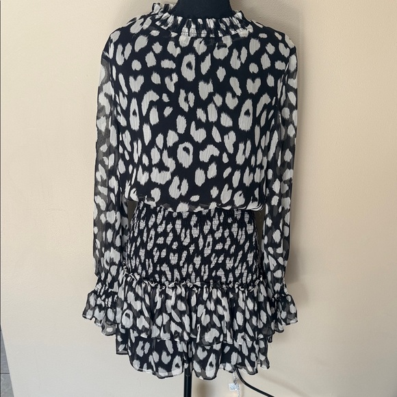 TCEC Dresses & Skirts - TCEC Josie Leopard Black and White Print Mini Dress size Medium